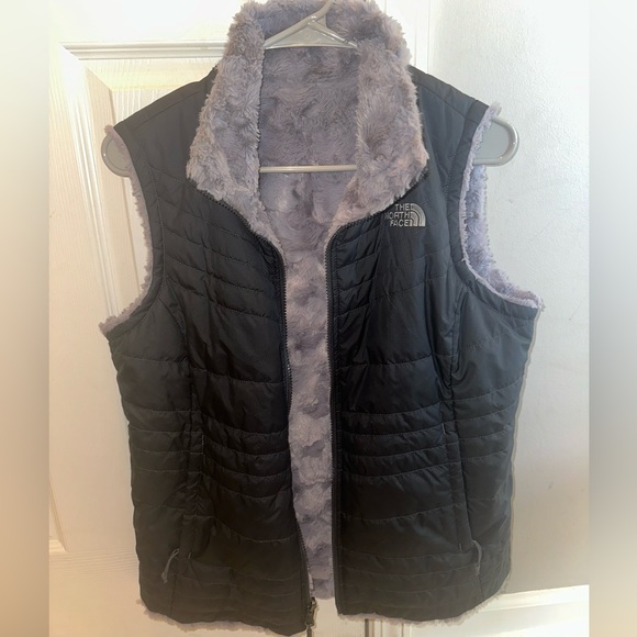 North Face reversible vest - Picture 2 of 3